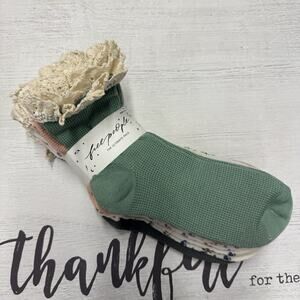 Free People The Ultimate Sock 7 Pack Knit Ruffle Trim Waffle “Tainted Love” NEW
